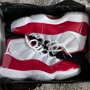 Jordan Cherry 11 Men’s Size 10